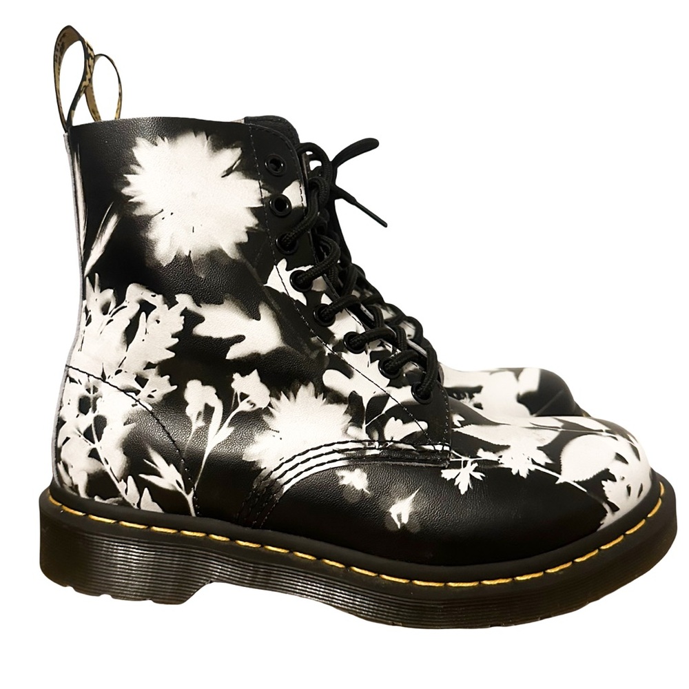 Dr Martens 1460 Pascal Phantom Floral boots